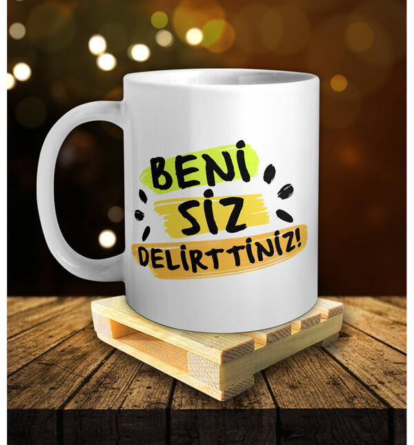 Beni Siz Delirttiniz Tasarımlı Kupa ve Palet Bardak Altlığı Hediyeli Kupa Bardak oh900