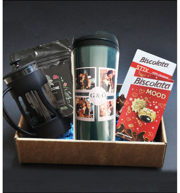 Kişiye Özel 4 Fotoğraflı Baş Harfli Termos French Press Kahve Hediye Seti