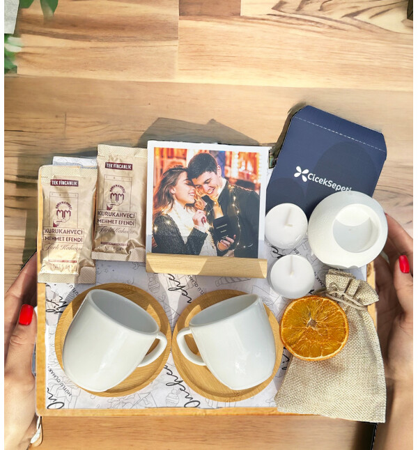 Kişiye Özel Fotoğraflı 2 li Porselen Fincan Takımı Hediye Kutusu