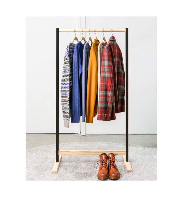 Premium Serisi Ahşap Konfeksiyon Askısı Elbise Askılığı Ayaklı Askılık Mob149