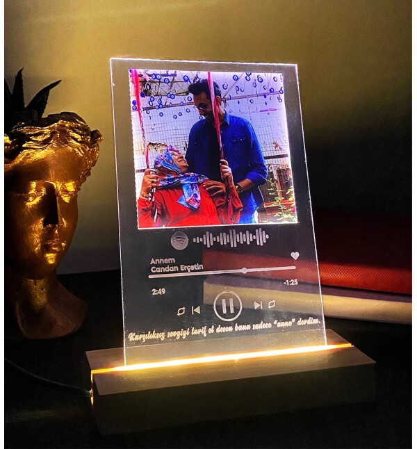 Işıklı Kişiye Özel Fotoğraflı Spotify Şarkı Barkodlu 3D Led Lamba Masaüstü Plak Gece Lambası Fotoğraf Çerçevesi