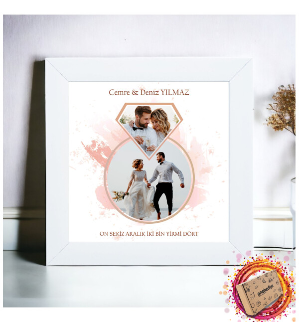 Kişiye Özel 2 Fotoğraflı İsimli Yüzük Tasarımlı Beyaz Kare Fotoğraf Anı Çerçevesi