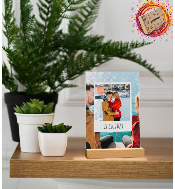Kişiye Özel 2 Fotoğraflı Tarihli Polaroid Tasarım Masaüstü Plak Fotoğraf Çerçevesi