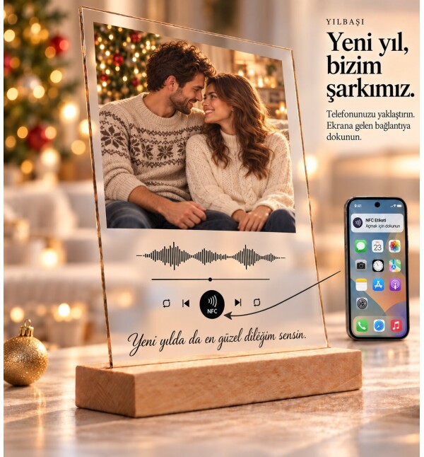 Kişiye Özel Fotoğraflı NFC Şarkı Çerçevesi – Standlı Pleksi Hediye