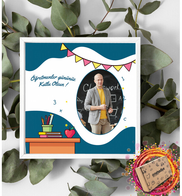 Kişiye Özel Fotoğraflı ve Mesajlı Öğretmen Tasarımlı Beyaz Kare Fotoğraf Anı Çerçevesi