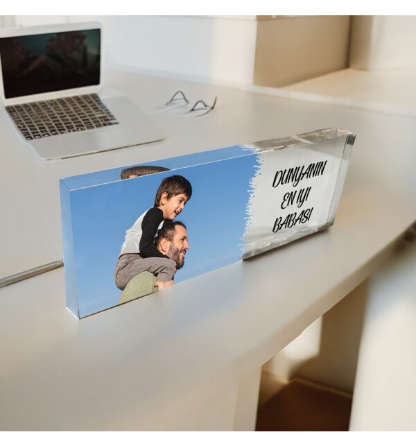 Kişiye Özel Tasarlanan Fotoğraflı Mesajlı Kalın Akrilik Masaüstü Fotoğraf Çerçevesi Plaket
