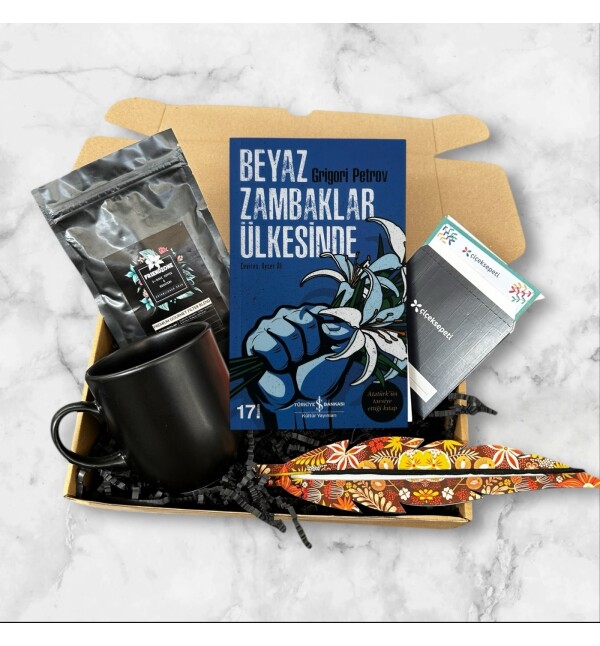 Kitap Seçmeli Filtre Kahve Siyah Kupa Tütsü Hediye Seti